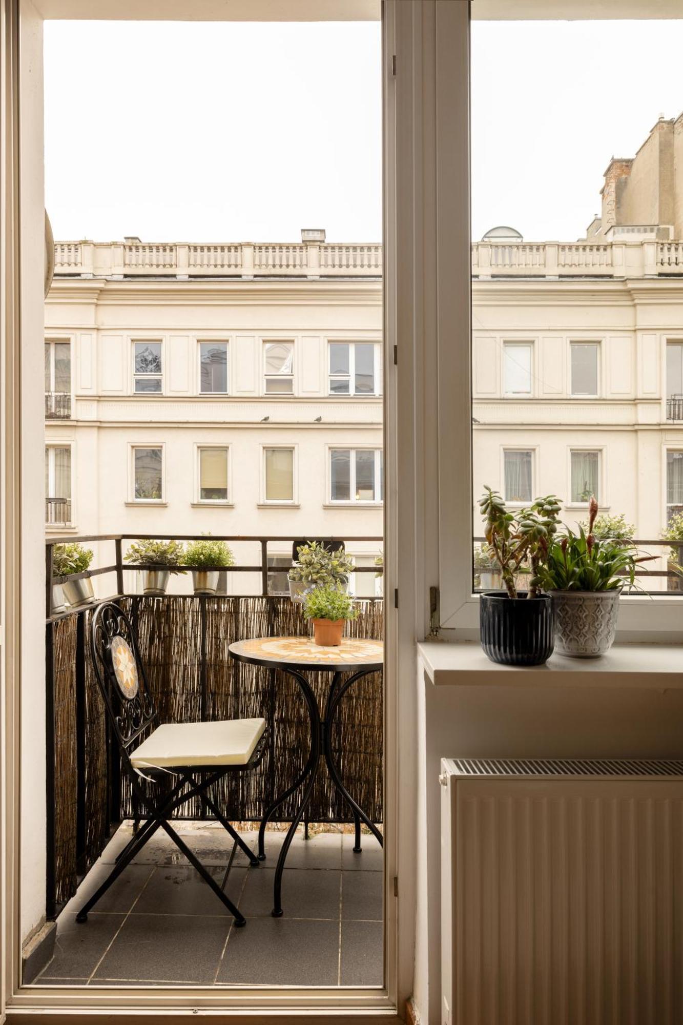 Relax Apartment Hoza / Poznanska Варшава Экстерьер фото